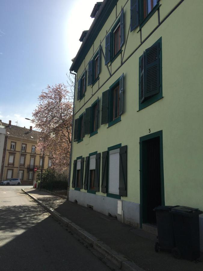 Ferienwohnung Les Moulins Tres Agreable Et Idealement Situe Colmar Exterior foto